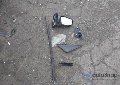 2018 Ford Focus Se из США, поврежденный, VIN 1FADP3F29JL224686